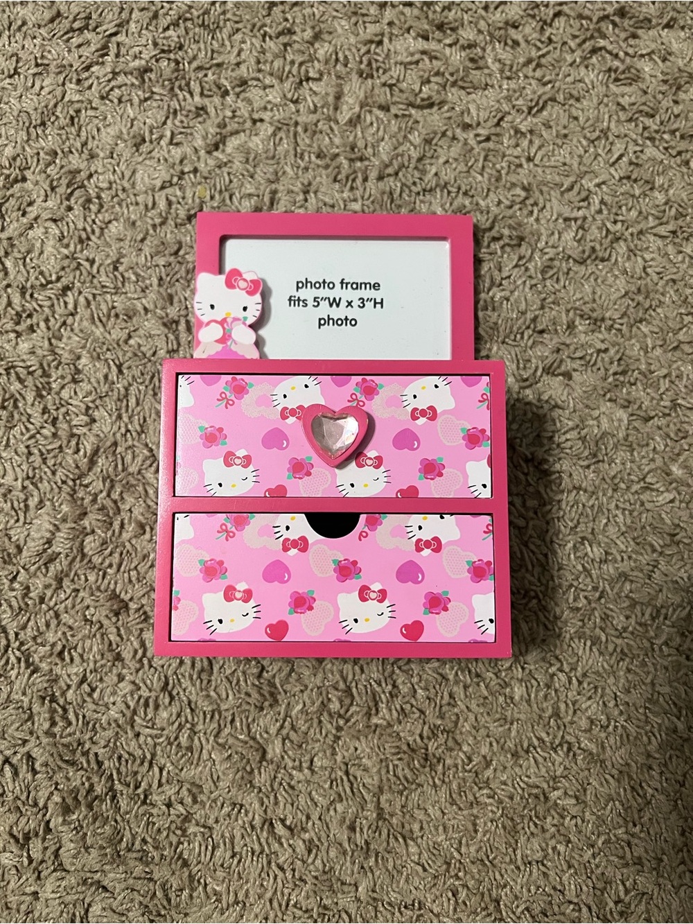 Hello Kitty Pink Patterned Jewelry Chest with Heart Pull